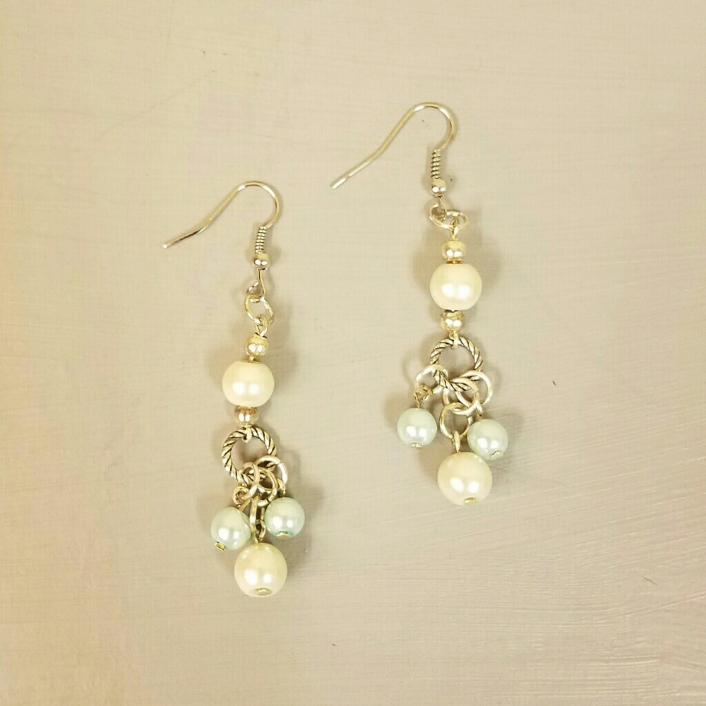 Handmade earrings - Picture 2 of 3